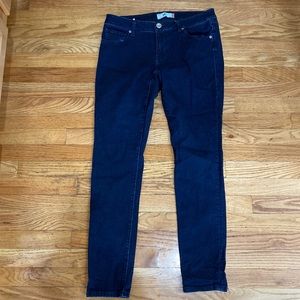 Cabi Skinny Dark Denim Jeans Size 6
